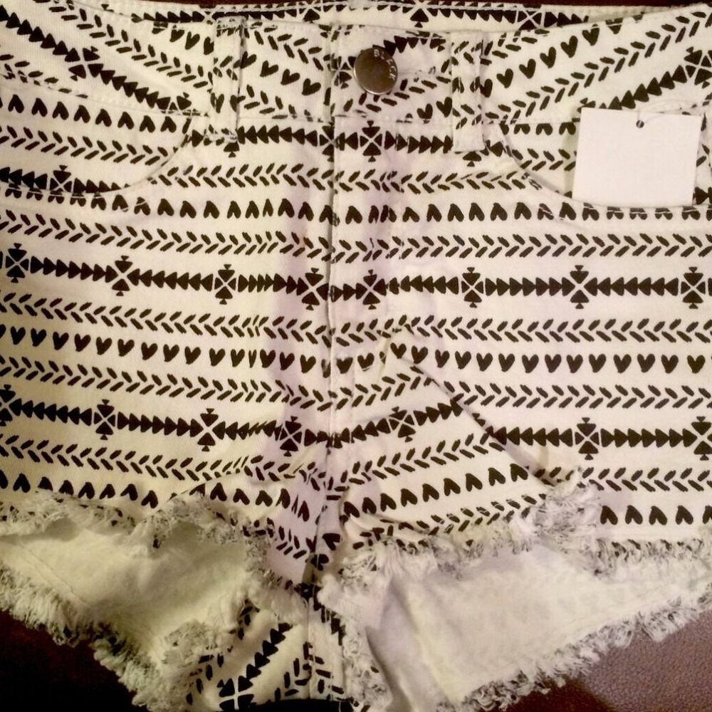 Womens H&M White & Black Denim Cut Offs Shorts